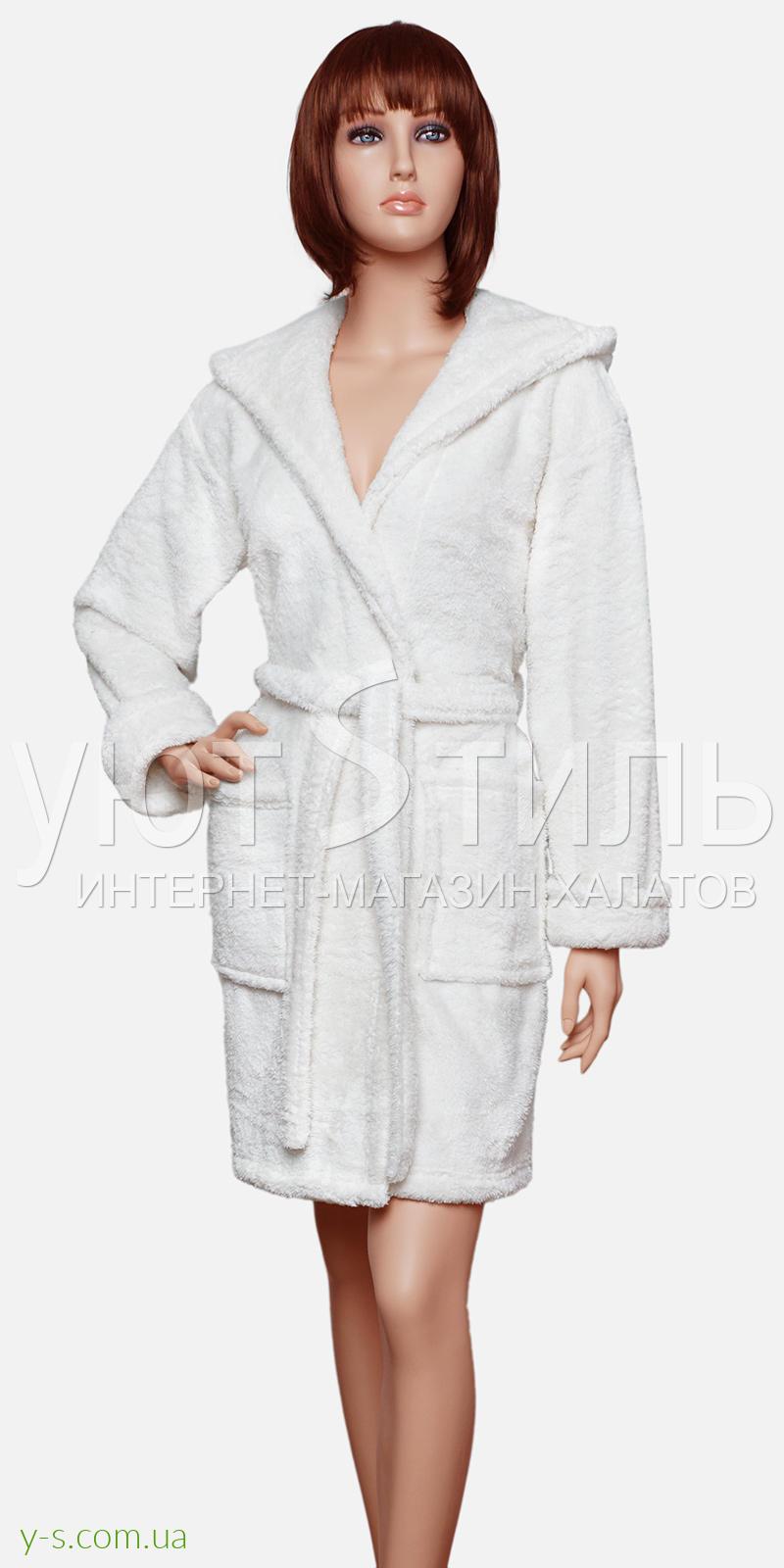 Білий жіночий пухнастий халат з капюшоном EX2138