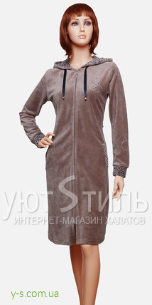 Велюровый женский халат на молнии RL2803 с капюшоном