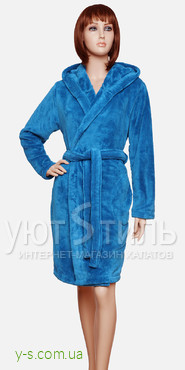 Женский пушистый халат с капюшоном VA0203